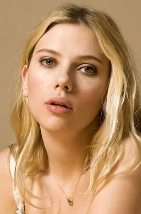 Scarlett Johansson: Um Ícone do Cinema Contemporâneo